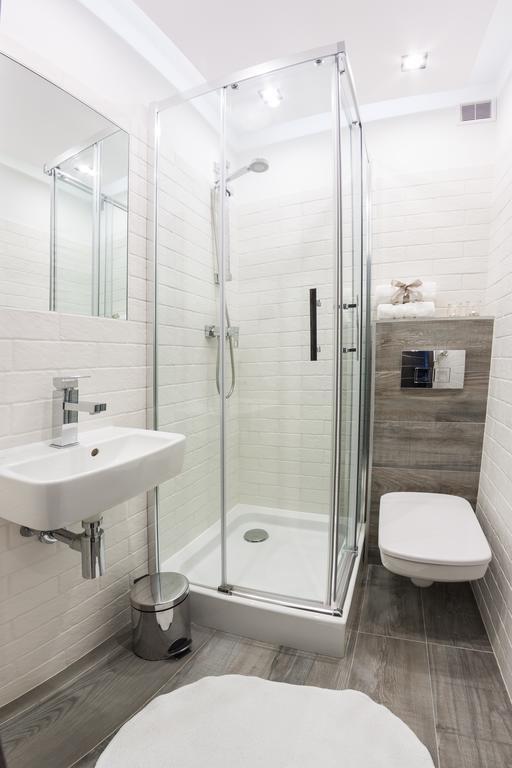 Hotel Oaza Golina  Екстер'єр фото