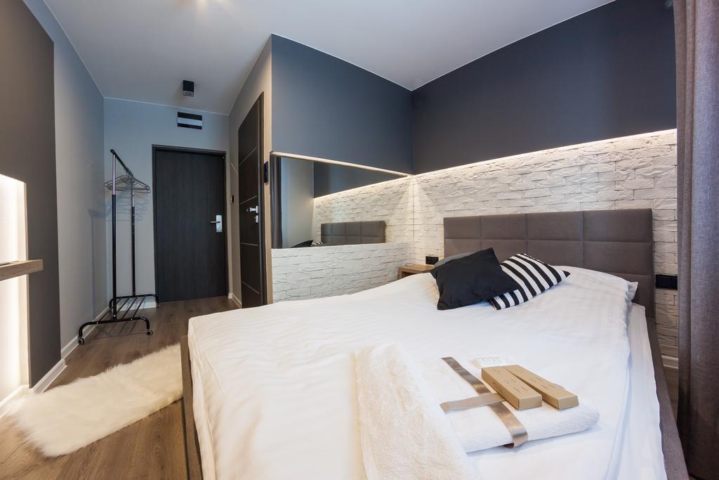 Hotel Oaza Golina  Екстер'єр фото